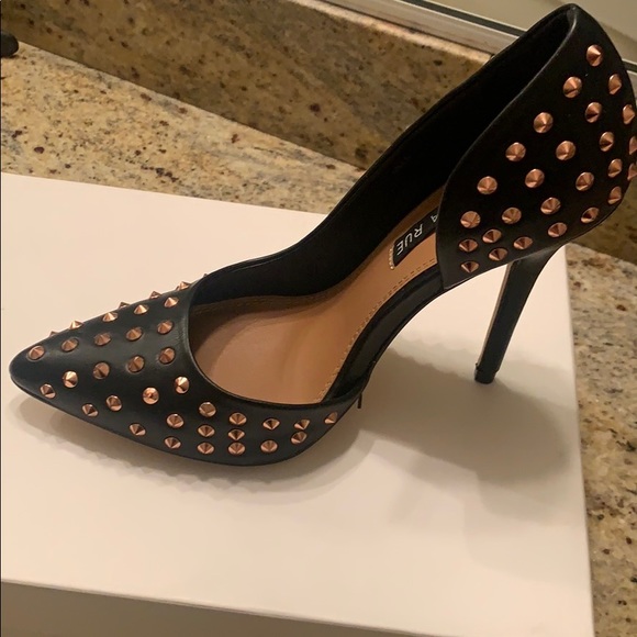 Black pump (Izzabella Rue) - Picture 2 of 4